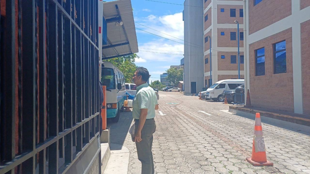 No sabemos dónde está detenido, dice el abogado de Enrique Anaya