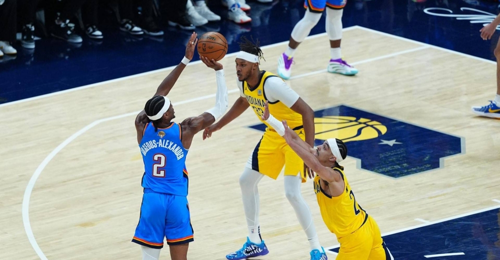 Indiana vence 116-107 a Oklahoma y toma ventaja en la serie