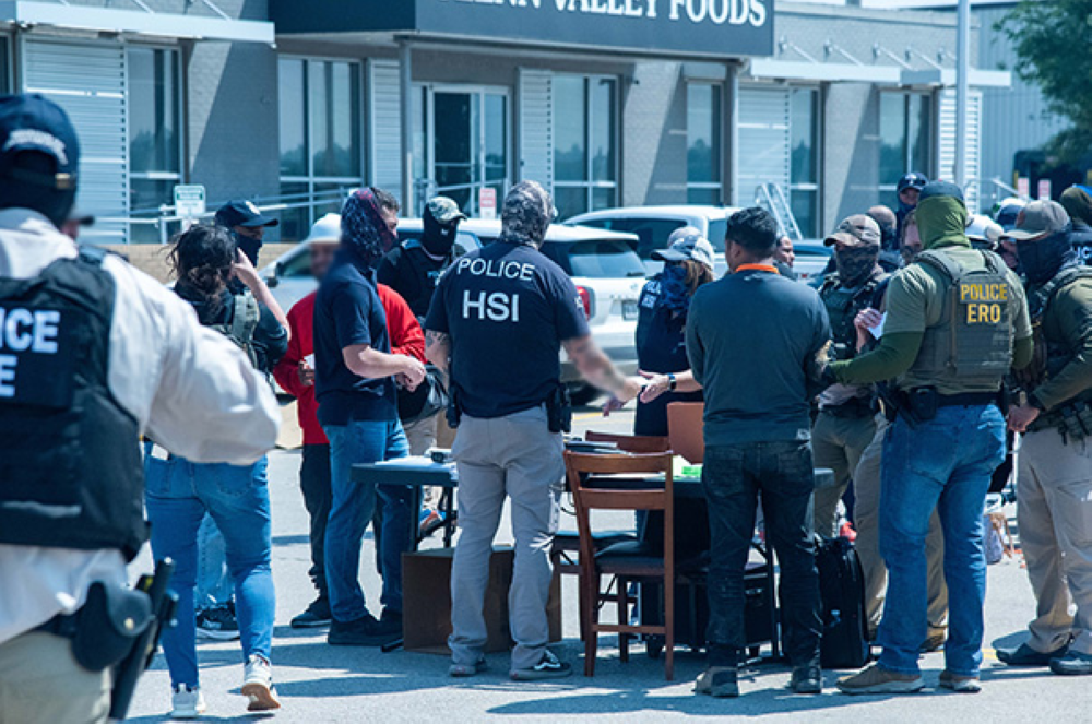 Redadas migratorias generan temor en comunidad latina del Este de Los Ángeles