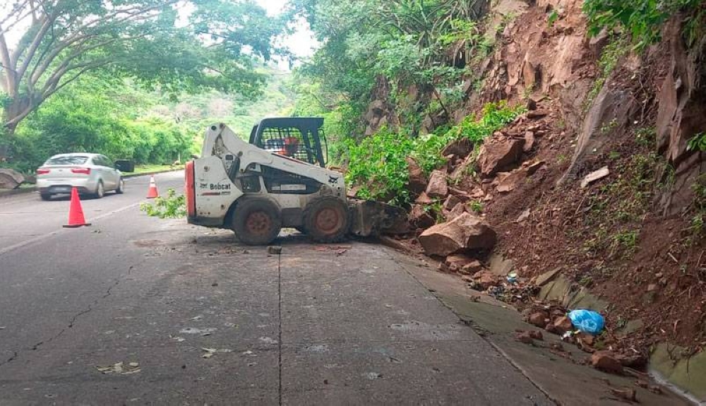 Marn advierte posibles inundaciones urbanas, deslizamientos y caídas de rocas por incremento de lluvias