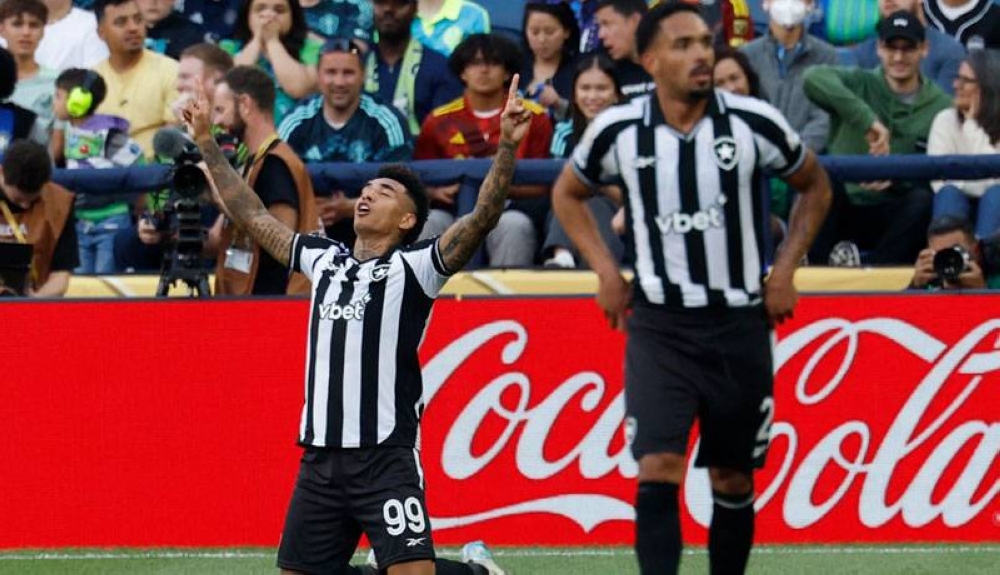 Botafogo supera a Seattle con dos cabezazos y le mete presión al Atlético de Madrid