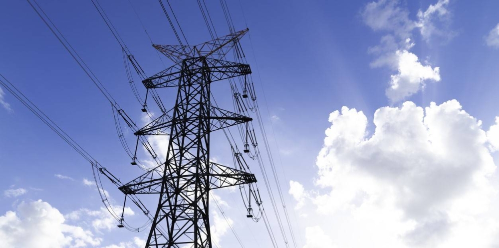 CEO de Trump Media y exjefe de espías británico avisan de riesgos en suministro energético