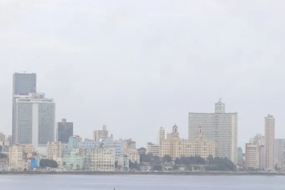 Cuba impone pago de alquileres en dólares a inquilinos extranjeros desde julio