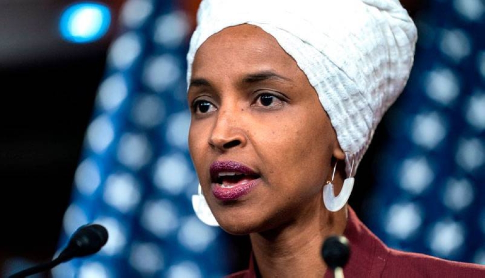 El fiscal General de Florida pide se «deporte” a congresista demócrata por críticas hacia Trump