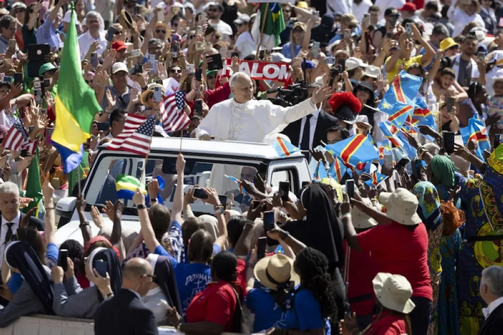 El Papa León XIV está emparentado con Madonna, Justin Bieber, Angelina Jolie y Hillary Clinton