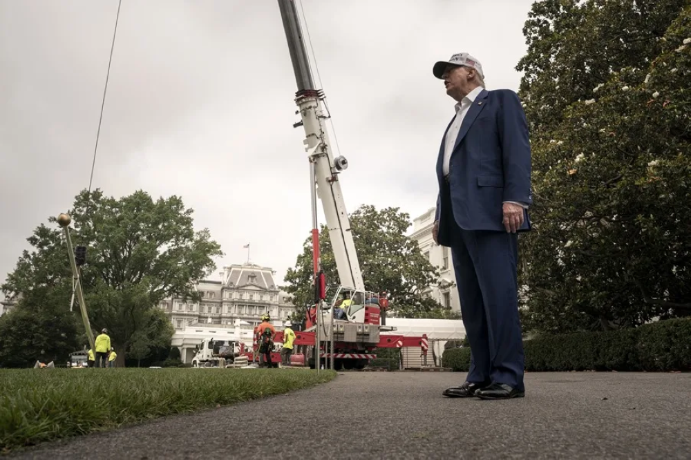 Trump aún no decide si Estados Unidos atacará a Irán