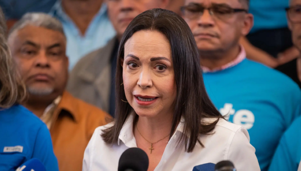 Machado denuncia que maestros en Venezuela tienen condiciones salariales de «hambre»