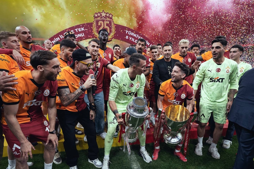 Escándalo en el fútbol turco por supuesta parcialidad a favor del Galatasaray