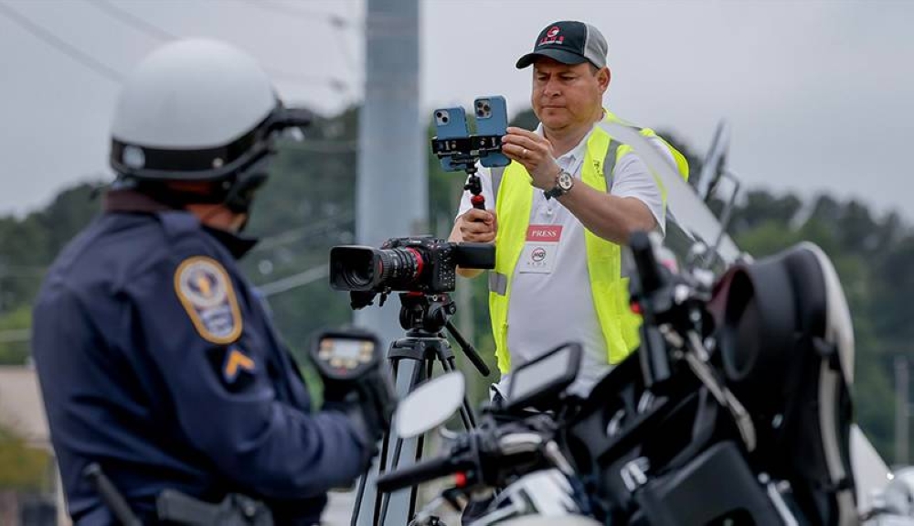 Inmigración de EEUU aclara que detención de periodista salvadoreño no fue por su profesión