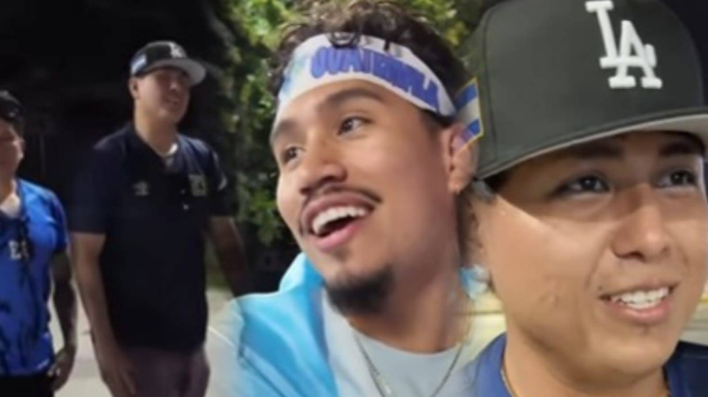 Afición salvadoreña se retira del estadio en el primer tiempo del partido ante Canadá