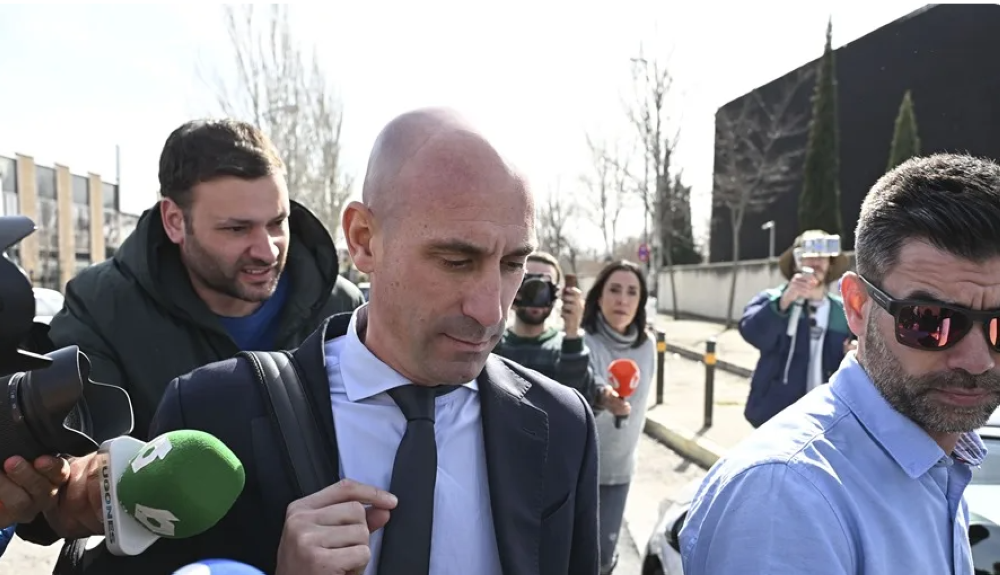 Luis Rubiales recurrirá ante el Tribunal Supremo su condena por el beso a Jenni Hermoso