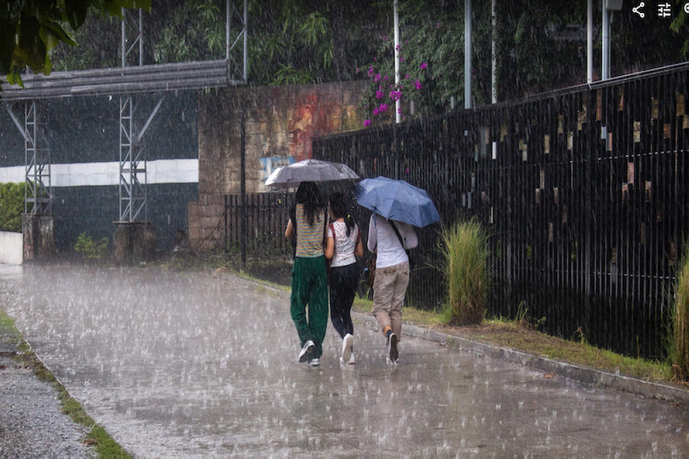 Onda tropical provocará lluvias y tormentas este jueves en gran parte del país