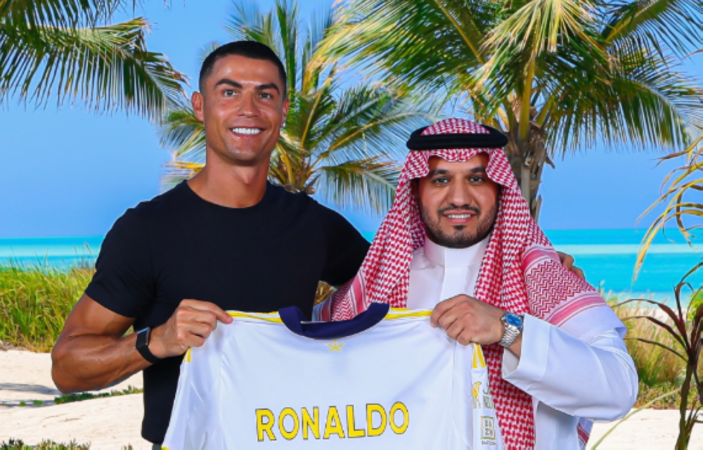Cristiano Ronaldo renueva con Al Nassr hasta 2027