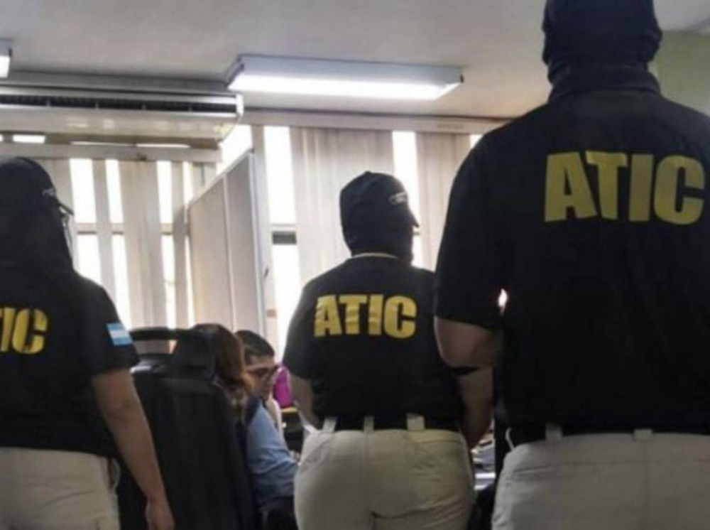 Fiscalía de Honduras incauta documentos por presunto desvío de fondos con fines políticos