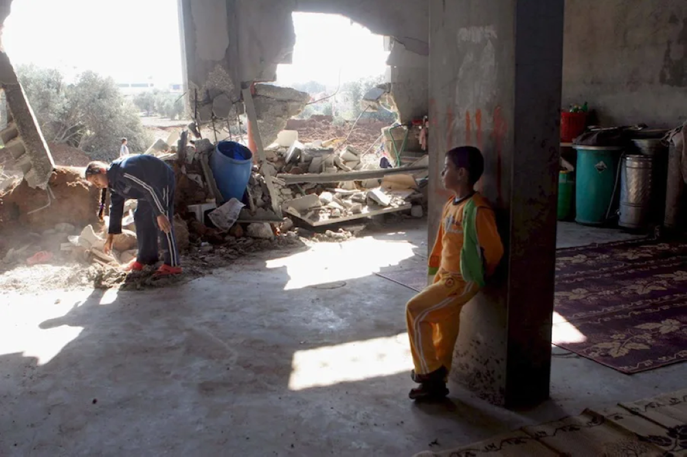 Israel y Hamás negocian en Doha una tregua temporal de 60 días con liberación de rehenes y entrada de ayuda humanitaria