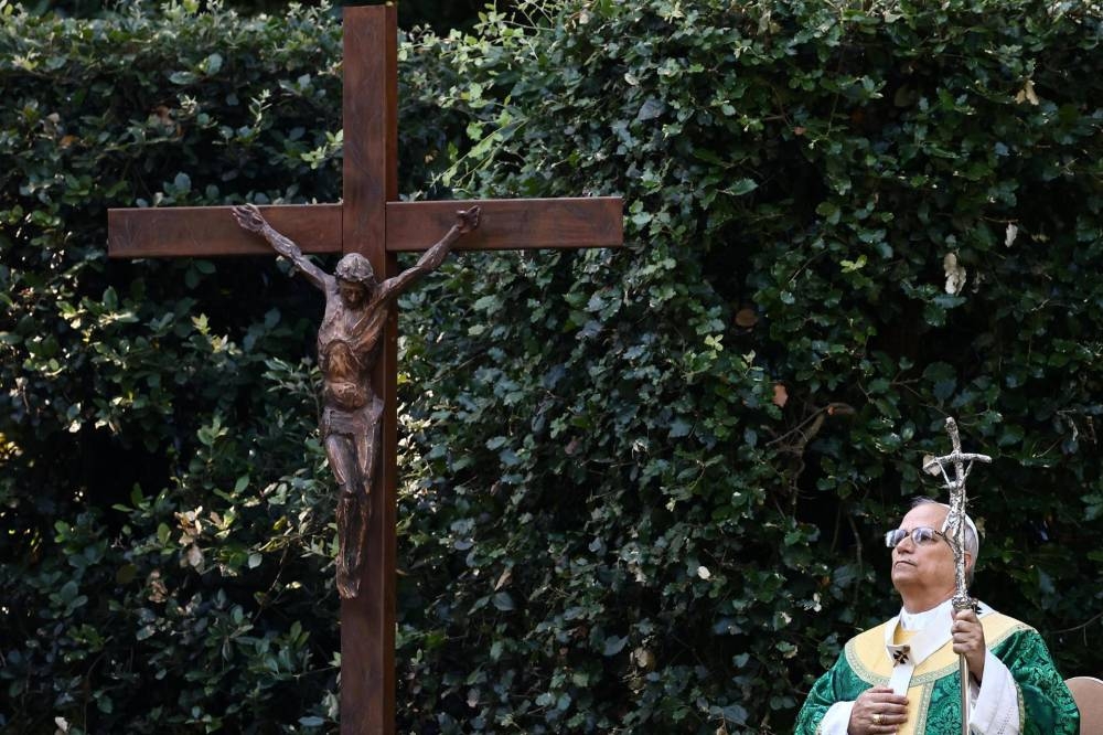 Zelenski pide a León XIV que impulse una reunión de alto nivel para acabar la guerra