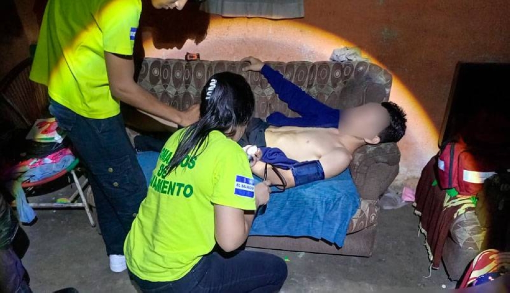 Adolescente sobrevive a impacto de un rayo en Guazapa