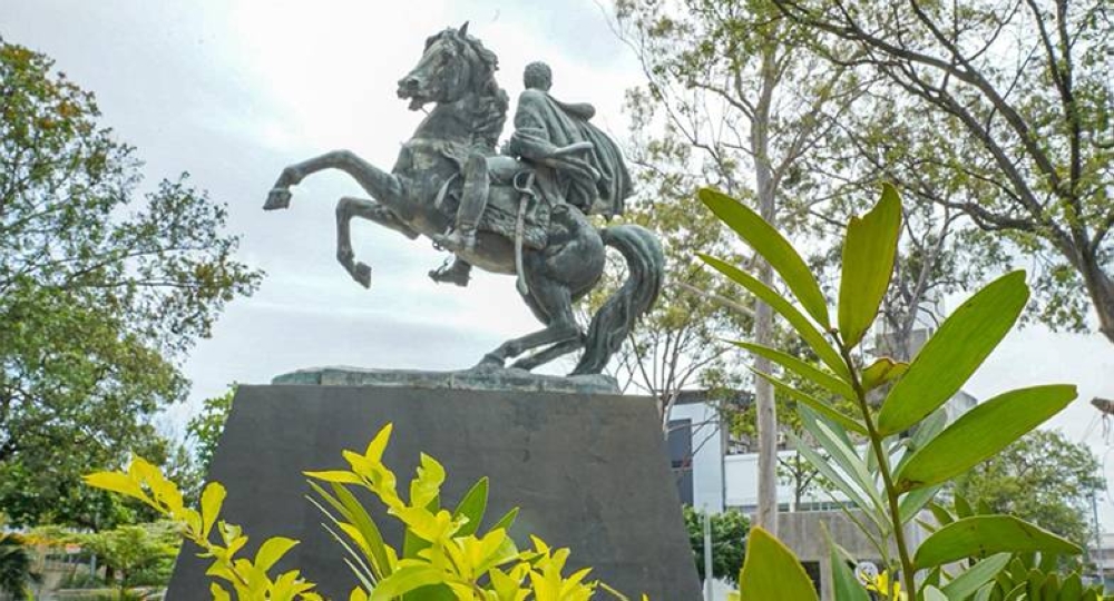 Alcalde Mario Durán anuncia inauguración de parque Simón Bolívar