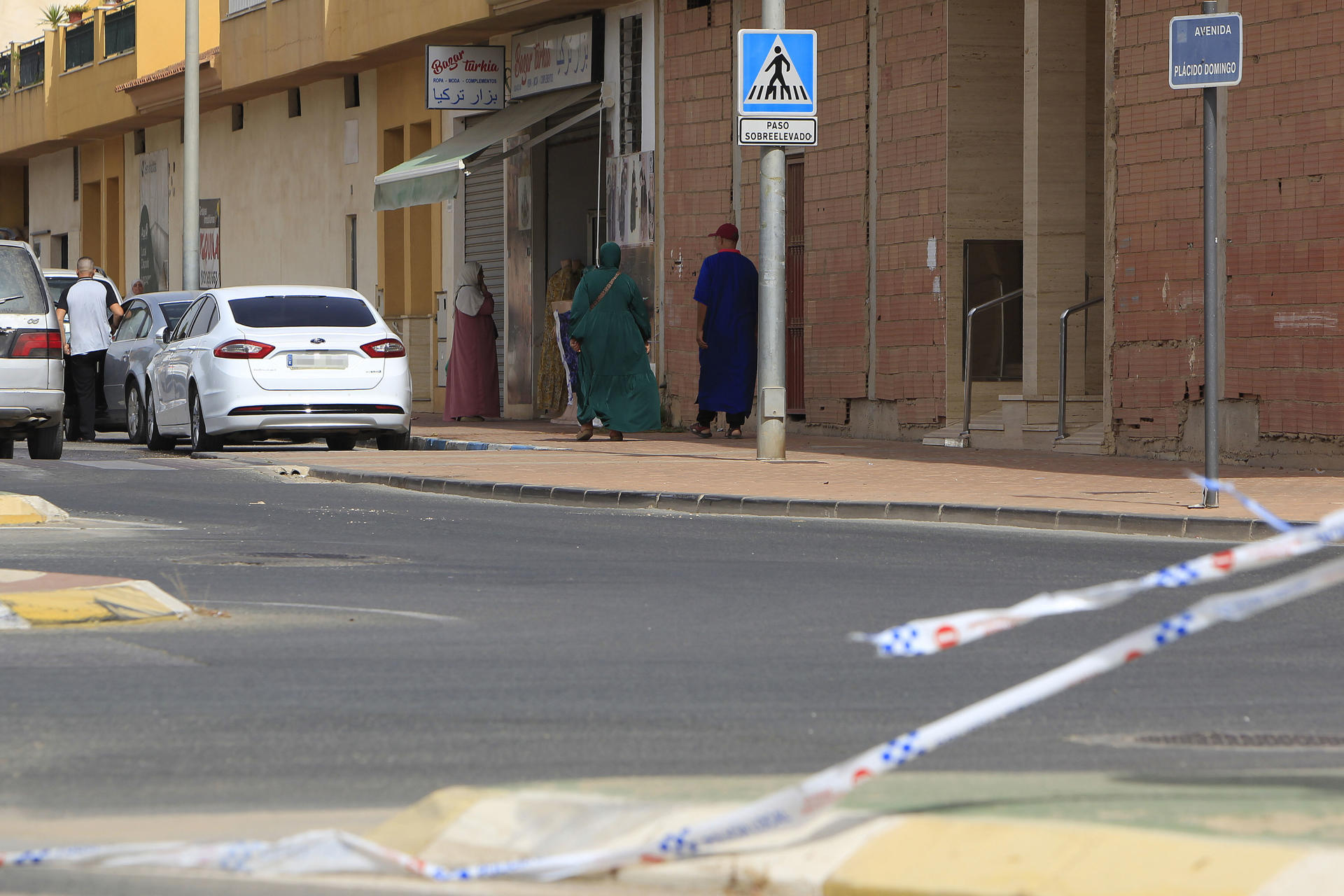Ascienden a 13 los detenidos tras cuatro días de disturbios racistas en pueblo español