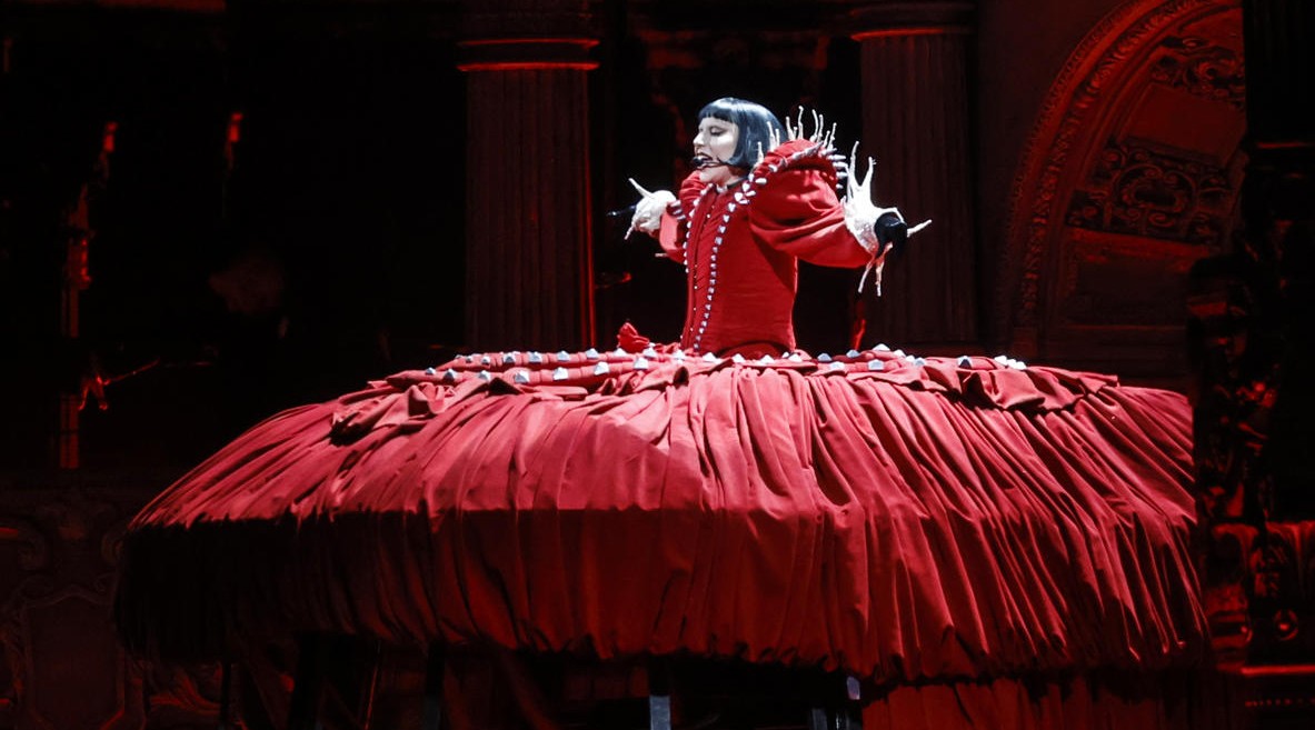 Lady Gaga arranca con su gira «The Mayhem Ball», enfocada en el amor propio