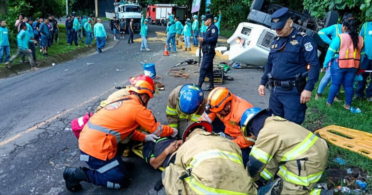 Accidentes viales dejan al menos siete lesionados entre la noche del miércoles y este jueves
