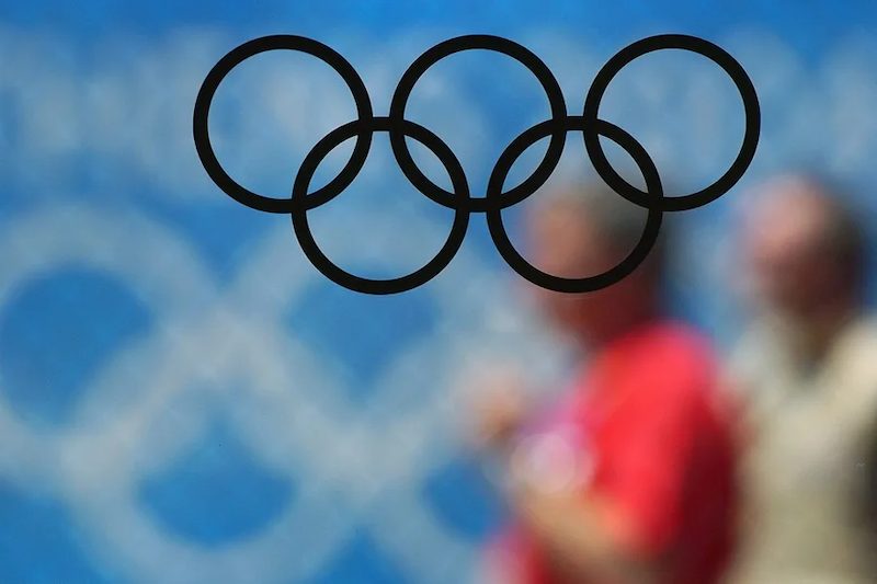 Estados Unidos prohíbe a mujeres trans competir en deportes femeninos olímpicos