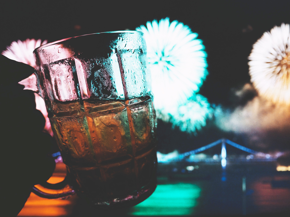 Alianza entre Uber y comuna capitalina facilitará transporte a personas que beban alcohol en feria agostina