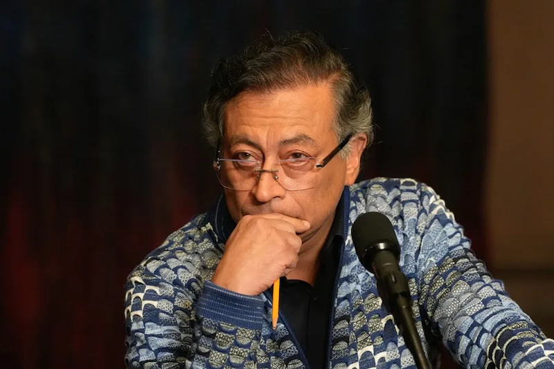 Colombia pide a Petro cautela tras perder visa de EE.UU.