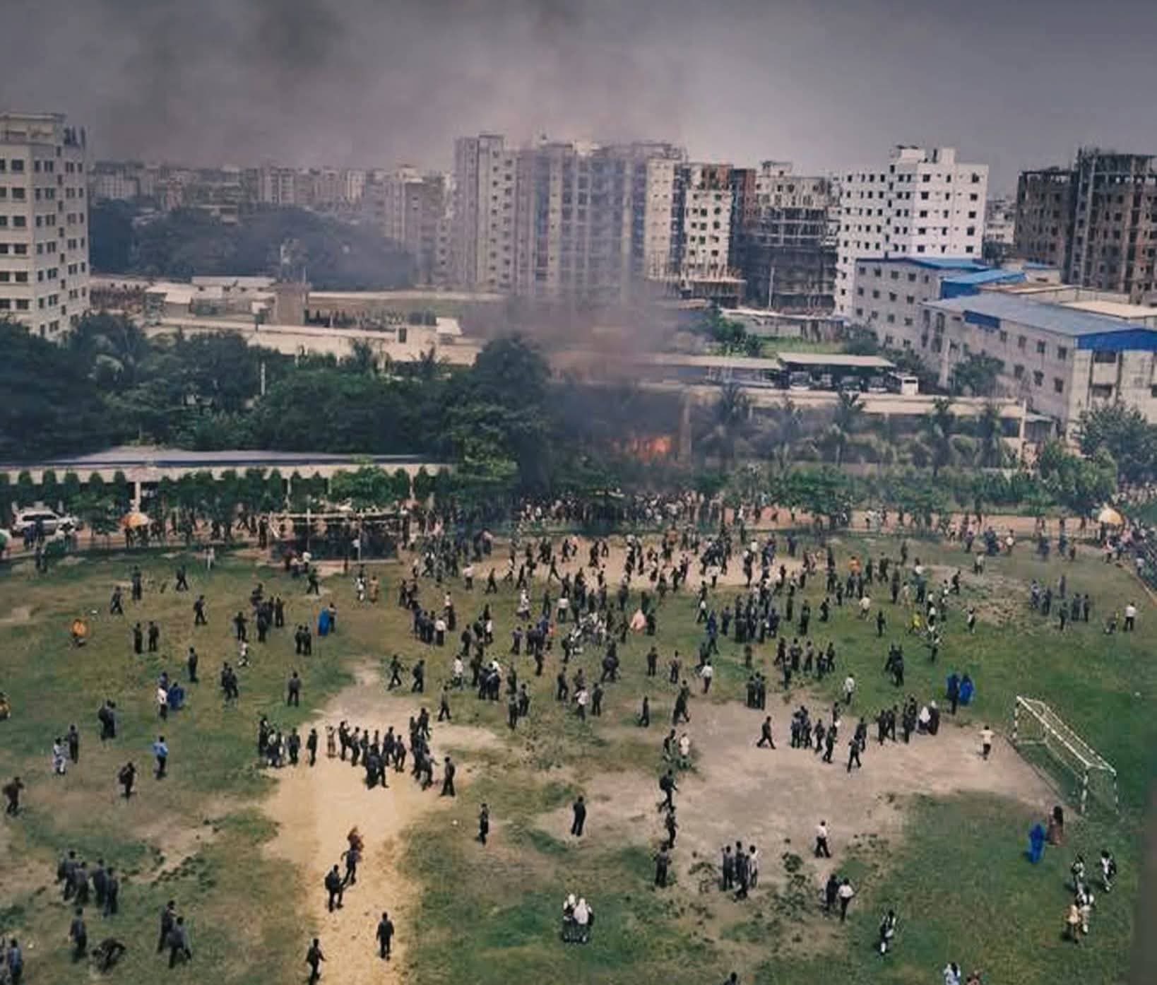 Elevan a 16 los muertos y 100 los heridos en el accidente de un avión militar en Bangladesh