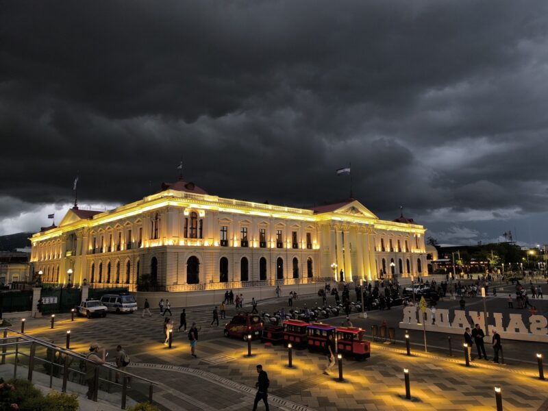 Marn prevé tormentas intensas para domingo y lunes por paso de onda tropical
