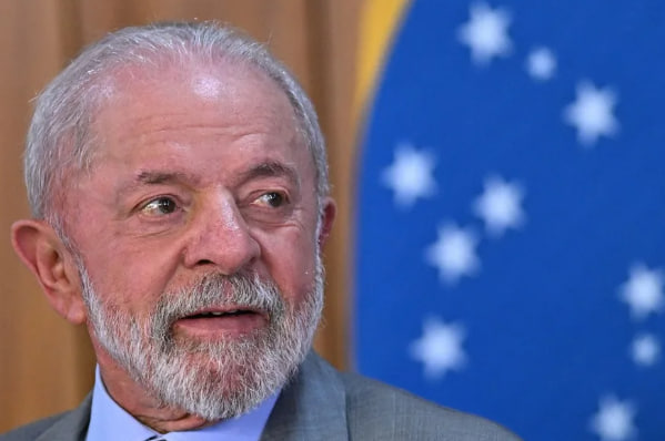 Lula confirma que su Gobierno prepara un proyecto para regular las redes sociales