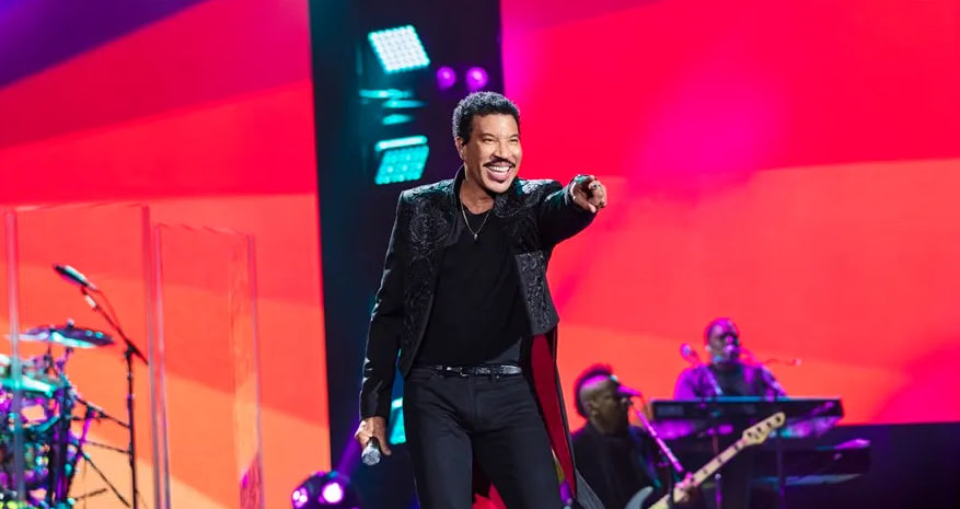 Lionel Richie cierra en España su gira con ganas de sol, vino y una comida con Rafa Nadal