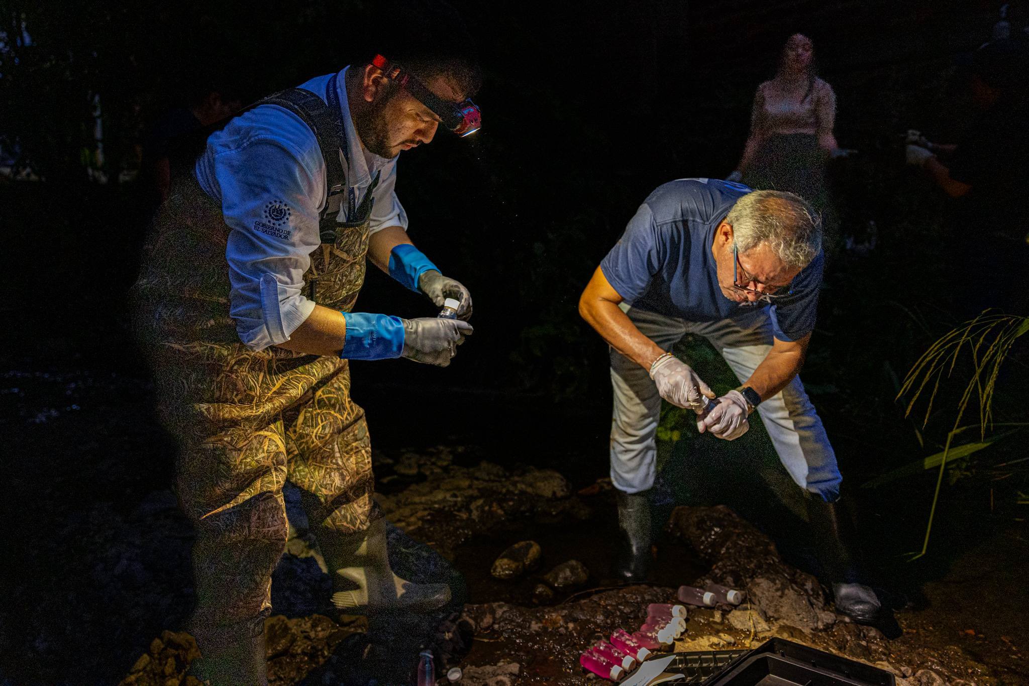 ASA suspende vertido de aguas a empresa que contaminó una quebrada en San Juan Opico