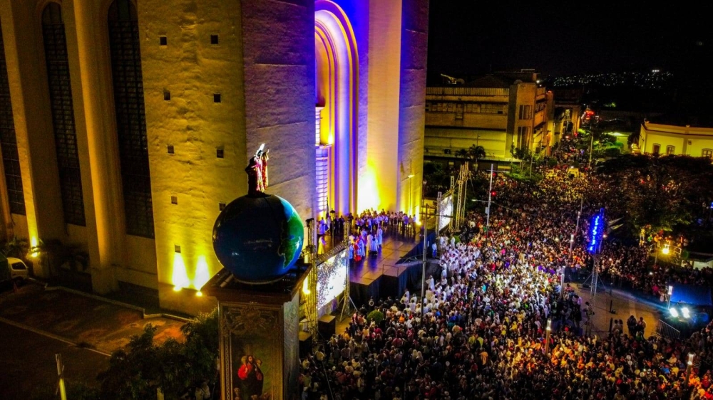 Estas serán las actividades religiosas en las fiestas patronales de San Salvador