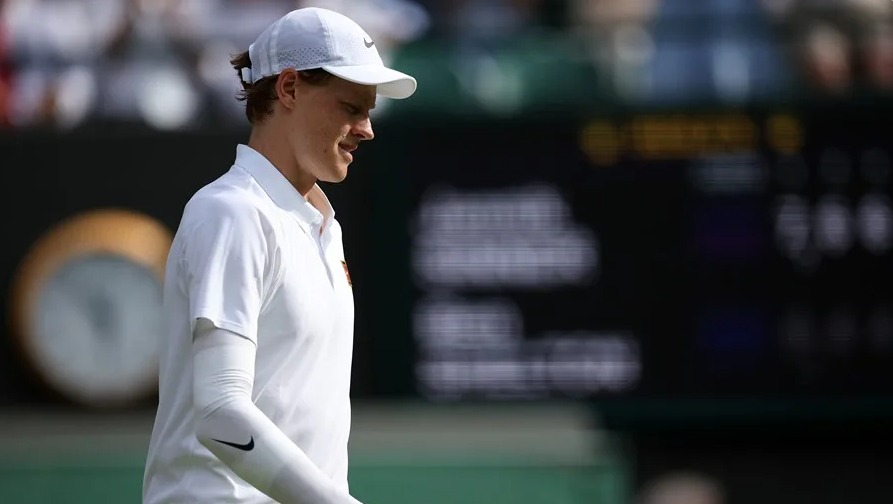 Jannik Sinner reincorpora a Umberto Ferrara, tras su implicación en caso de dopaje