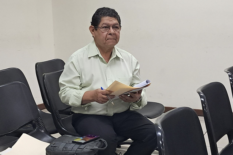 Tribunal rechaza petición de la Fiscalía para detener a Benito Lara en segundo día de juicio