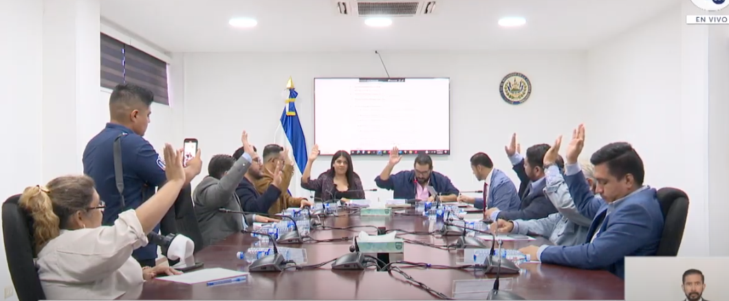 Comisión de Infraestructura aprueba reformas a la Ley de la DOT para agilizar trámites de construcción