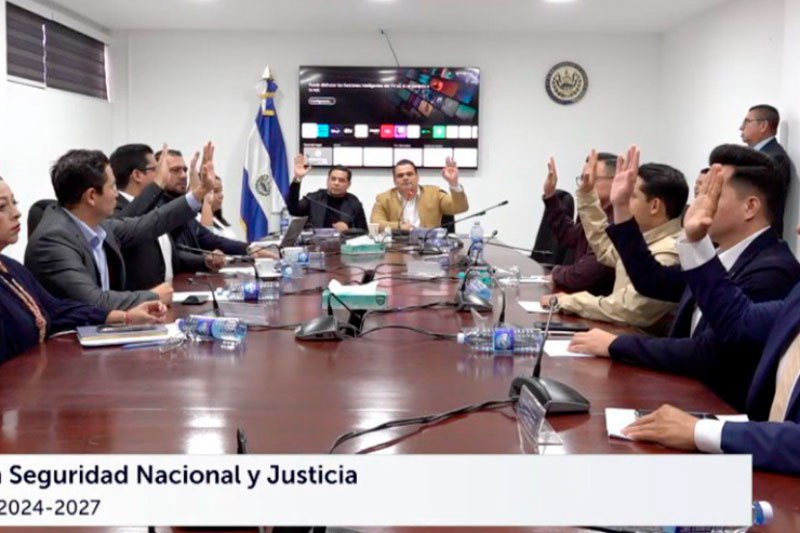 Fiscalía tendrá dos años más de plazo para procesar a capturados del régimen de excepción, tras reformas a Ley contra Crimen Organizado