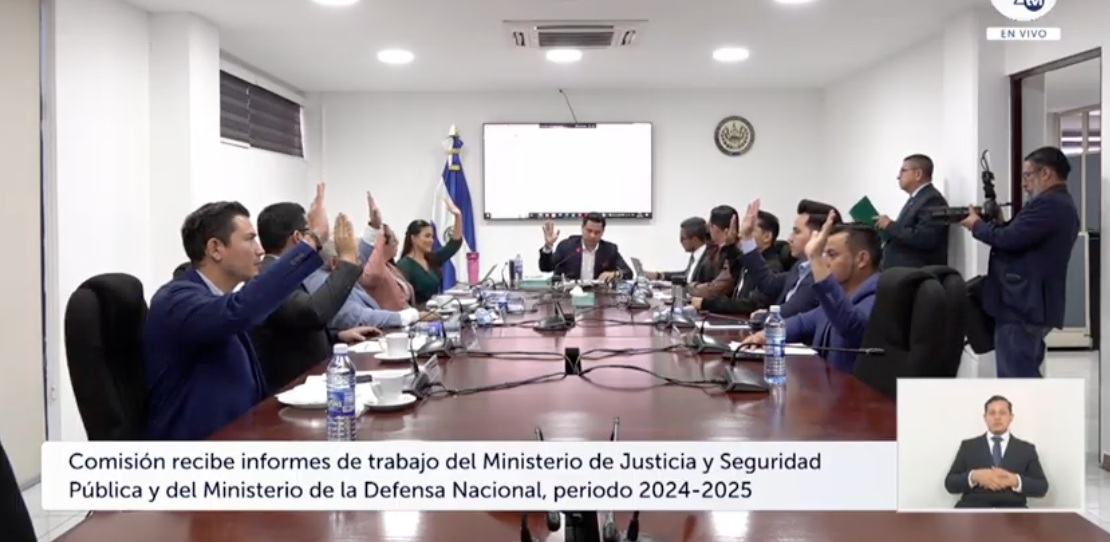 Diputados aprueban informe de labores de Justicia, que asegura rehabilitan a 1,000 internos en granja de Ilobasco