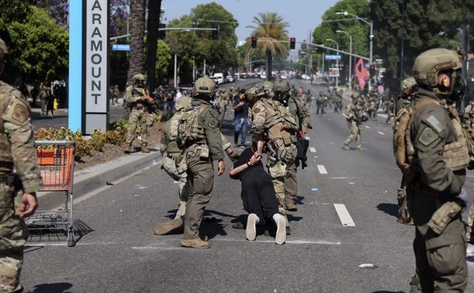 Pentágono planea crear un grupo de acción ante disturbios internos, según Washington Post