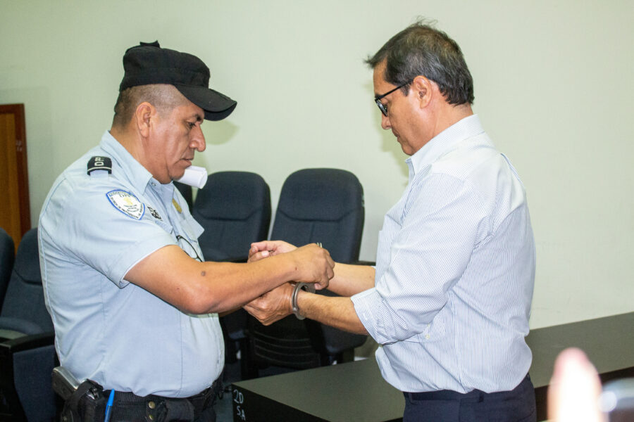 Exfiscal Luis Martínez es condenado a 10 años por el caso Rais-Martínez