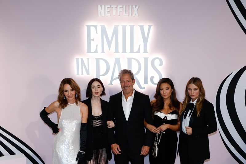 “Emily in Paris” regresa a Netflix el 18 de diciembre
