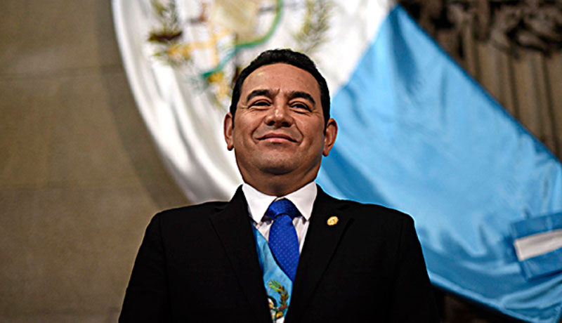 Ordenan investigar al expresidente guatemalteco Jimmy Morales por la muerte de 41 niñas