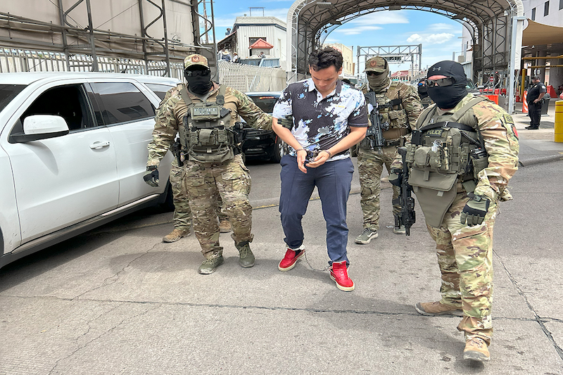 Ordenan juicio contra Julio César Chávez Jr. por tráfico de armas y nexos con el narco