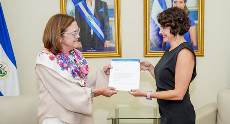 Nueva representante del Programa Mundial de Alimentos presenta sus credenciales en Cancillería