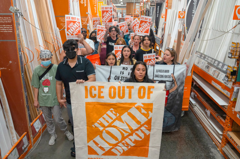 Organización hispana de EE.UU. pide a Home Depot negar el acceso de ICE a sus instalaciones