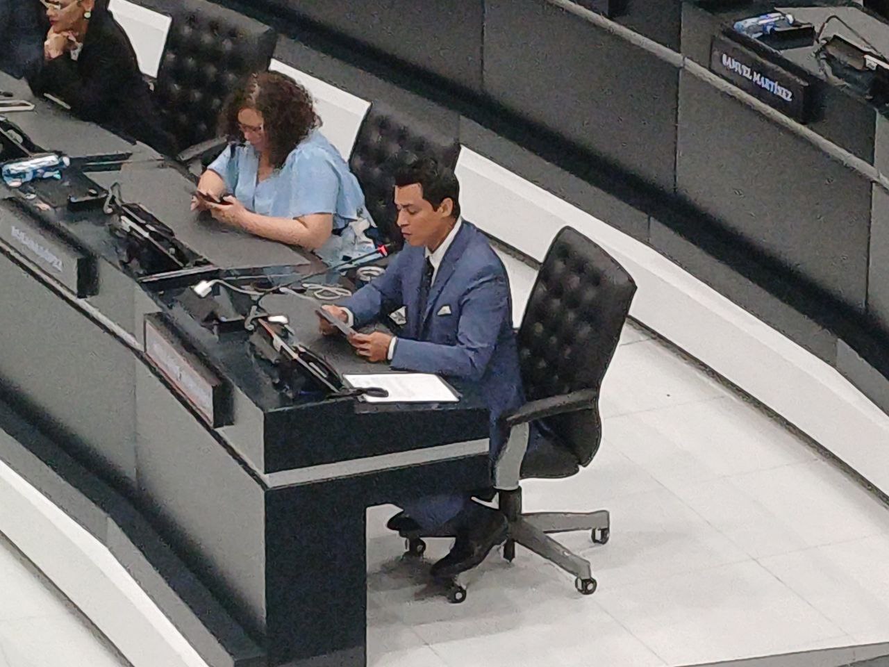 Nuevas Ideas defiende nueva deuda y Vamos pide austeridad