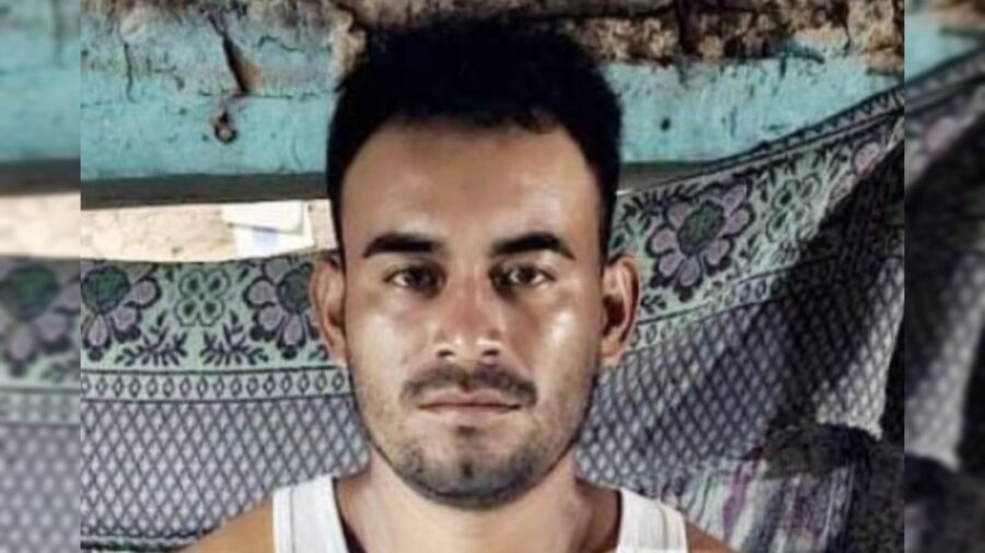 Detienen a sujeto con varias porciones de marihuana y dinero en efectivo en Chalatenango