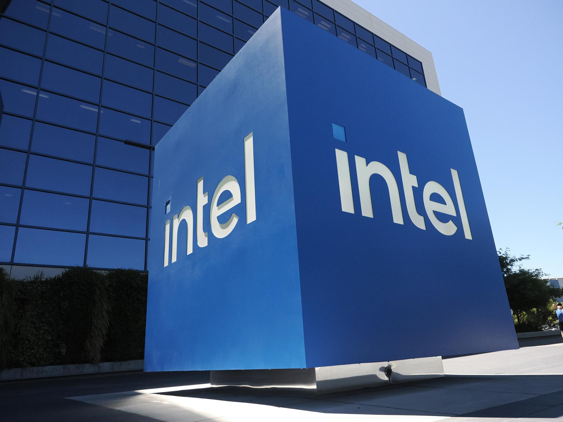 El CEO de Intel dice estar dando «datos» al Gobierno de EEUU tras pedir Trump su dimisión
