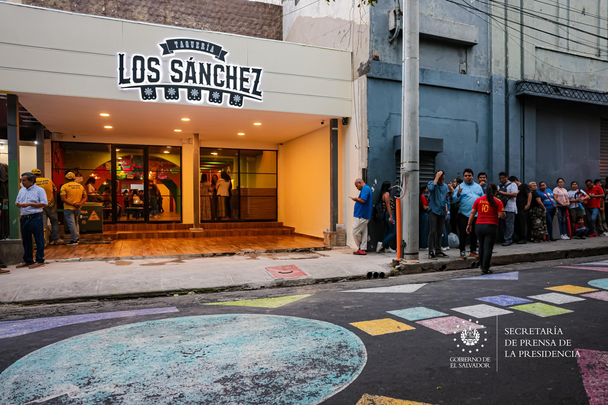 Inauguran Taquería Los Sánchez con $360,000 de inversión, el séptimo restaurante que abre en los últimos dos meses en el centro histórico